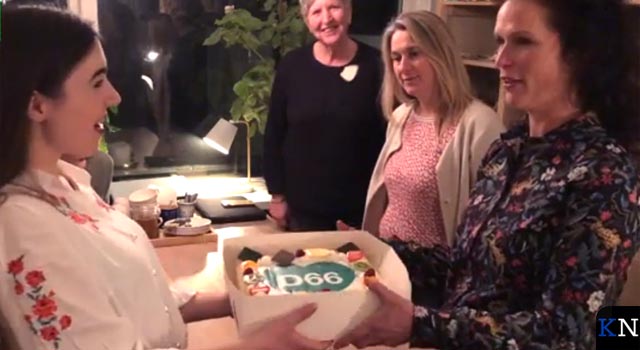 Stichting Weg van Kunst verrast met taart (video)