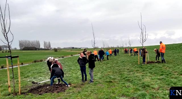 Nationale Boomfeestdag 2019 in Kampen tersluiks gevierd