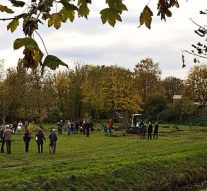 Voedselpark van start en bomen geplant (video)