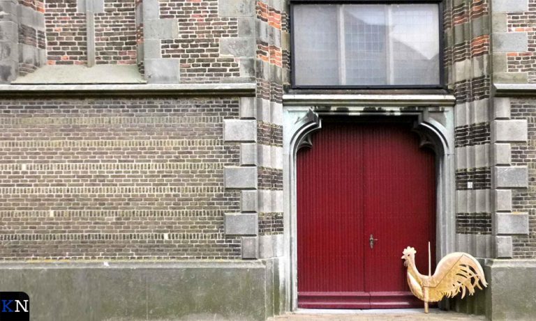 Haan op toren Buitenkerk verwijderd voor onderhoud