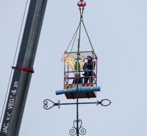 Haan op toren Buitenkerk verwijderd voor onderhoud