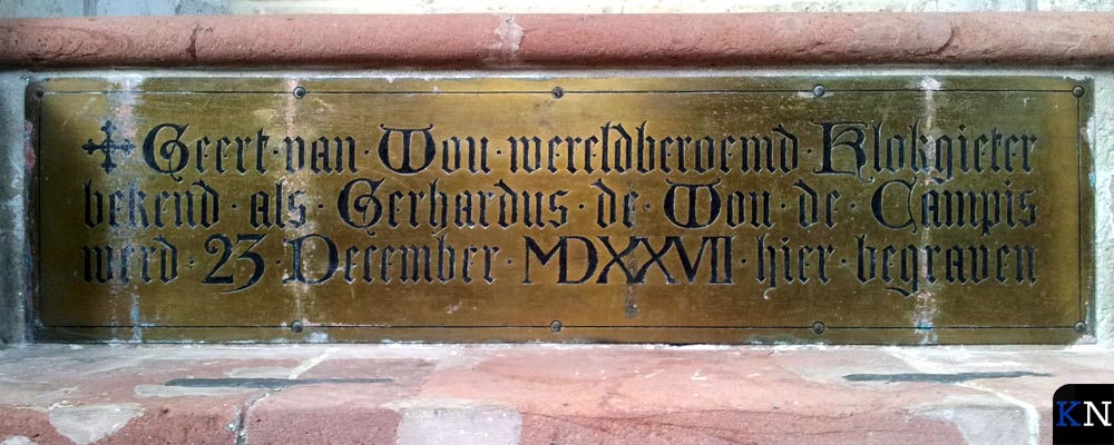 Gedenksteen voor de Kamper klokkengieter Geert van Wou.