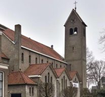 Parochianen IJsselmuiden roeren zich in brief aan kardinaal Eijk