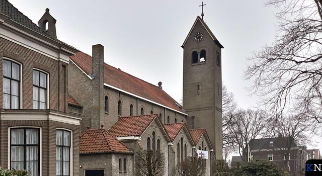 Parochianen IJsselmuiden roeren zich in brief aan kardinaal Eijk