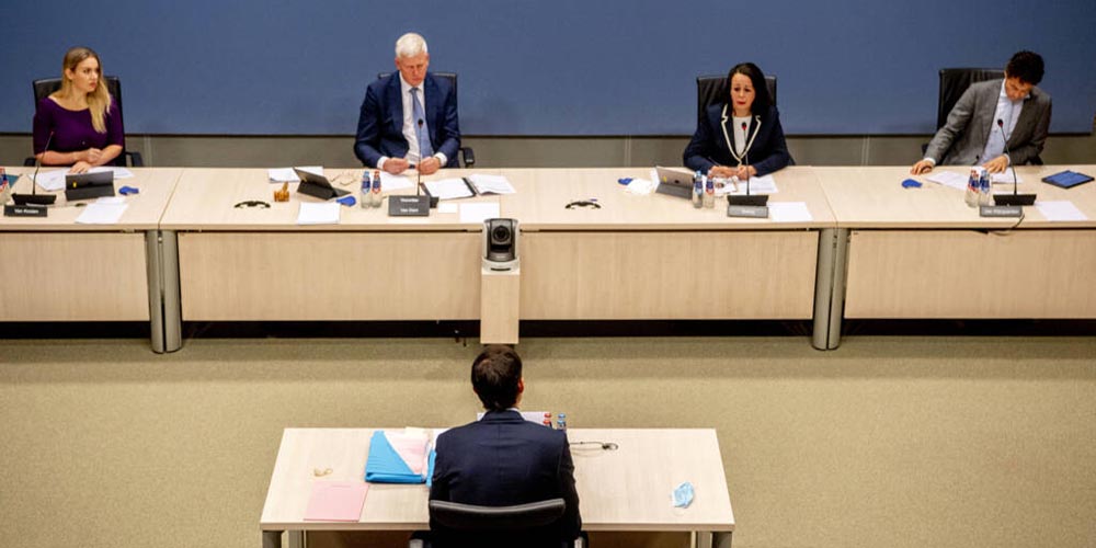 Parlementaire commissie doet onderzoek naar de toeslagenaffaire.