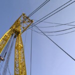 De hijskraan van Hebo kent vele kabels.