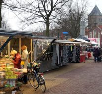 Organisatie maandagmarkt blijft bij gemeente