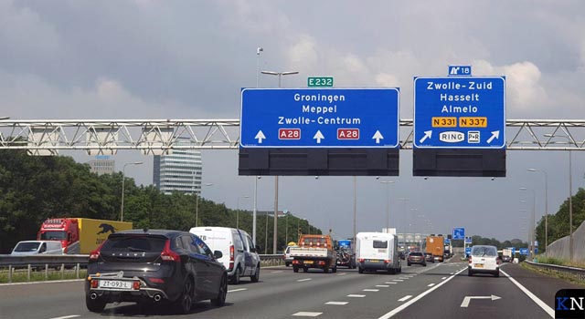 Rijkswaterstaat bereidt A28 bij Zwolle voor op winter